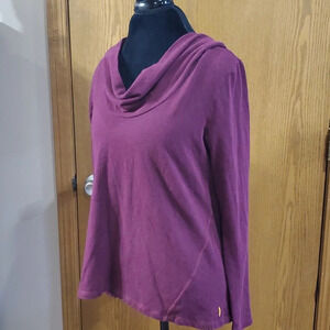 Lucy cowl neck hooded long sleeve burgandy top